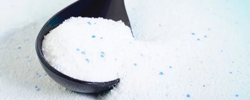 羽绒服上的油渍怎么去除 羽绒服上的油渍去除办法