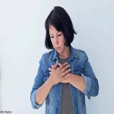 月经前乳房痛是什么原因造成的