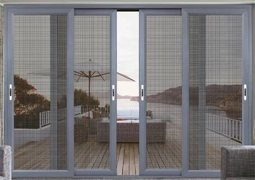 纱窗角码断里边了怎么取出来