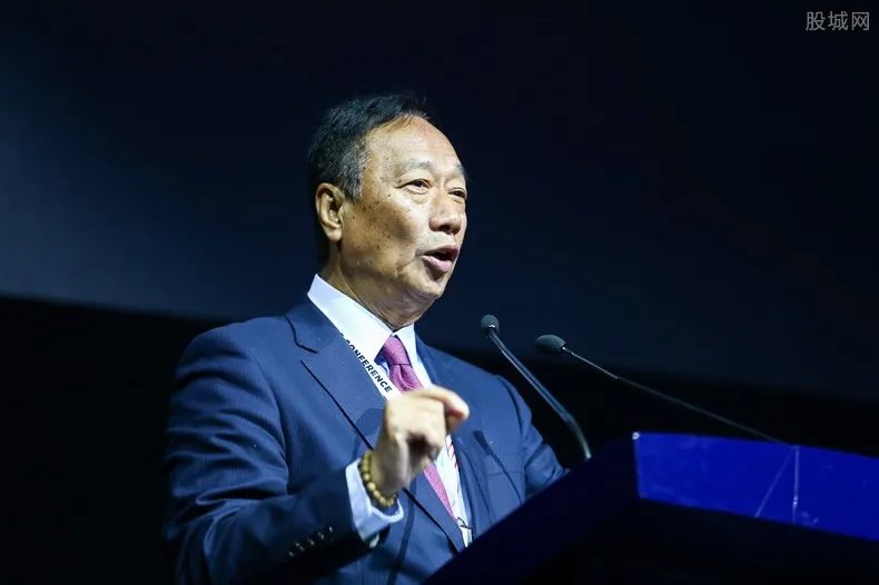 郭台铭身价多少个亿？ 富士康老板郭台铭妻子曝光