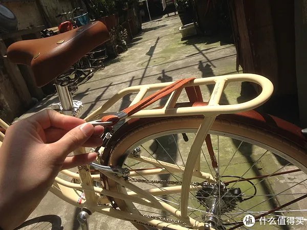 #本站首晒# 真正的买菜车！GIANT 捷安特 MOMENTUM 七速女式休闲自行车