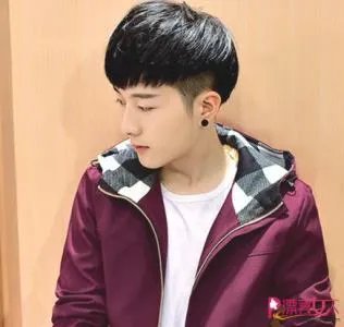 普通男生剪什么发型好？