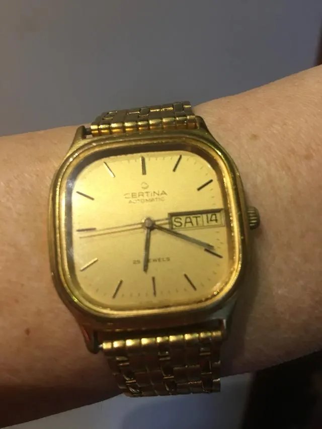 《精英律师》戴曦大学毕业没有拿到法律文凭，你怎么看？像她这种情况还有机会考律师吗？