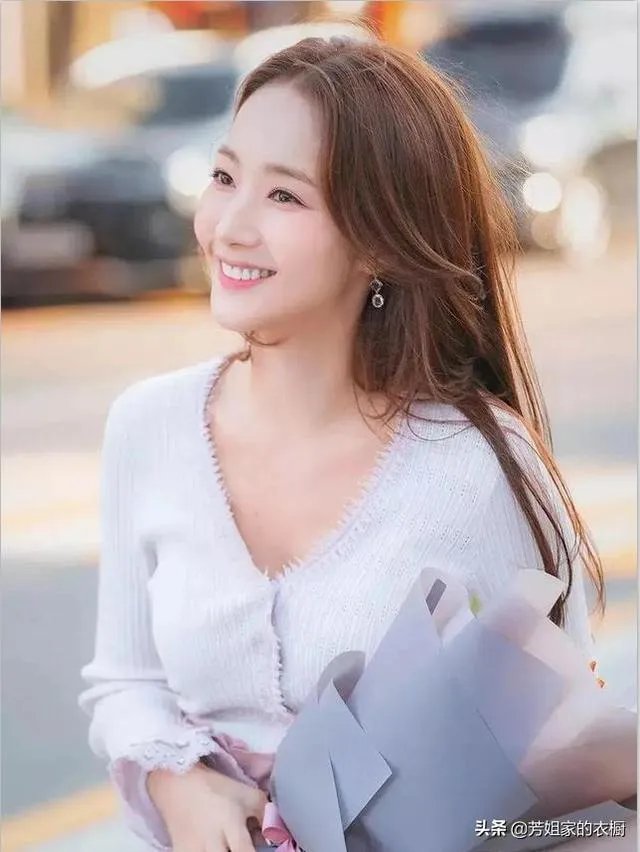 看韩剧学习服装搭配靠谱吗?