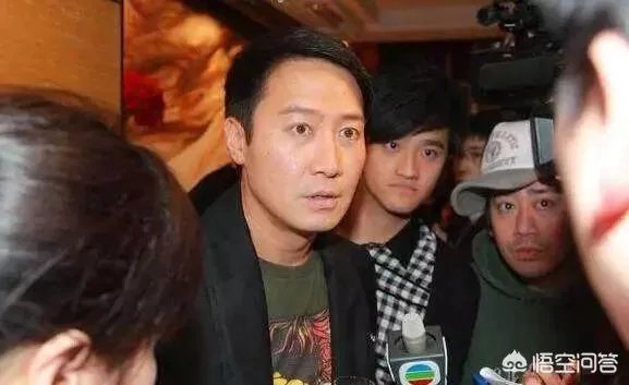 如何看待黎明在社交媒体大方宣布当爸喜讯之事?