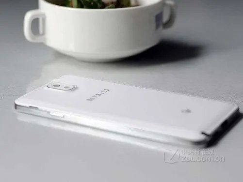 骁龙800领衔 八款野兽级别性能强机大PK