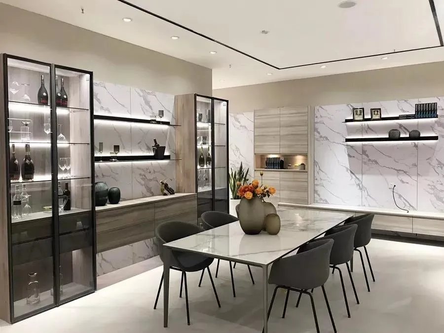 定制家具丨金属+玻璃的受欢迎