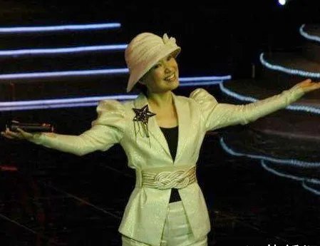 周艳泓最经典的歌是哪些?