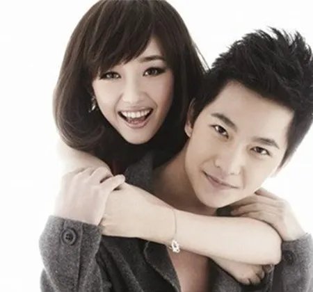 杨洋蒋梦婕全裸了吗？ 曝蒋梦婕与杨洋的照片写真