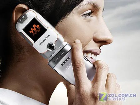 运动音乐两相宜 200万像素索爱W710评测