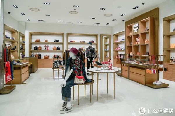 韩国新世界百货“捡漏”攻略，去新世界百货怎么买包包最划算