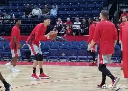 周琦在NBA季后赛进入轮转，周琦这是要崛起了吗？