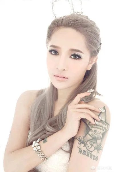 歌手艾菲怎么样