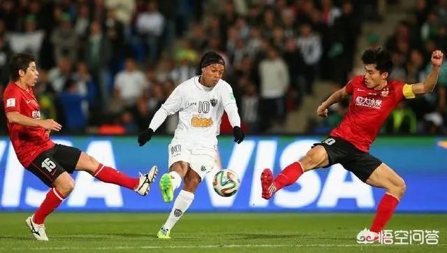 除凯泽斯劳滕外，还有哪支球队升级后就直接夺取联赛冠军？