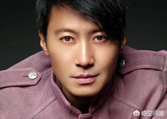 如何看待黎明在社交媒体大方宣布当爸喜讯之事?