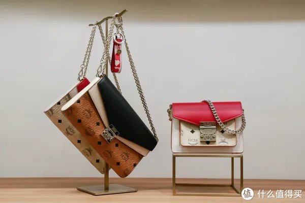 韩国新世界百货“捡漏”攻略，去新世界百货怎么买包包最划算