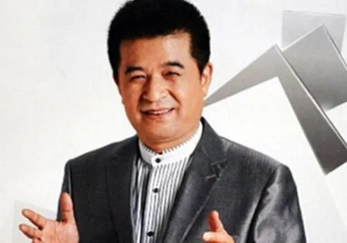 毕福剑唱评智取威虎山羞辱毛泽东 惨遭撤销形象大使