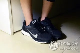 Nike 耐克 NIKE ZOOM STRUCTURE+ 17 SHIELD 男款跑步鞋 616304