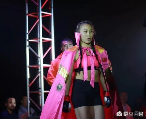 搏击女拳手王雪挑战矿工拳王熊朝忠，你怎么看？
