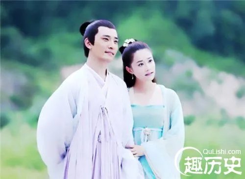 竹染喜欢花千骨吗？竹染为什么救花千骨结局如何