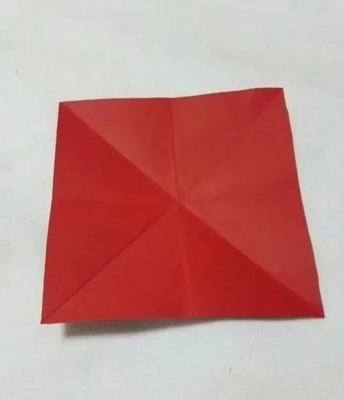 太阳花的折法，花朵的折法