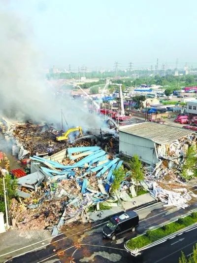 北京五金店铺发生火灾究竟是什么原因引起的？