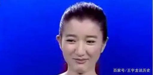 她是非诚勿扰最特殊的女嘉宾,化妆成猫脸无人敢牵手,卸妆后长成什么样?