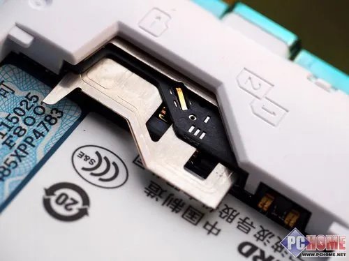 波导F800触屏手机评测—时尚功能