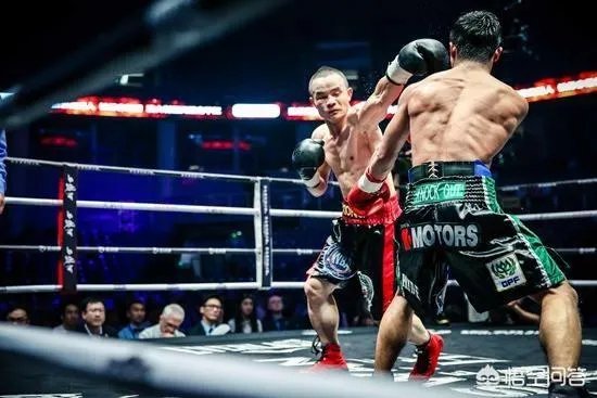 搏击女拳手王雪挑战矿工拳王熊朝忠，你怎么看？