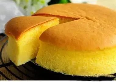 【妙招】电饭锅做蛋糕原来如此简单！保存好，别丢了！