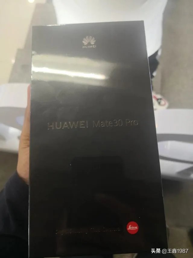 看完了华为mate30发布会，感觉不错，到底值得购买吗