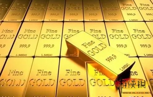 售楼小姐获500万年终奖惊呆小伙伴!哥泪奔了