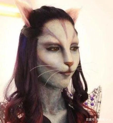 她是非诚勿扰最特殊的女嘉宾,化妆成猫脸无人敢牵手,卸妆后长成什么样?