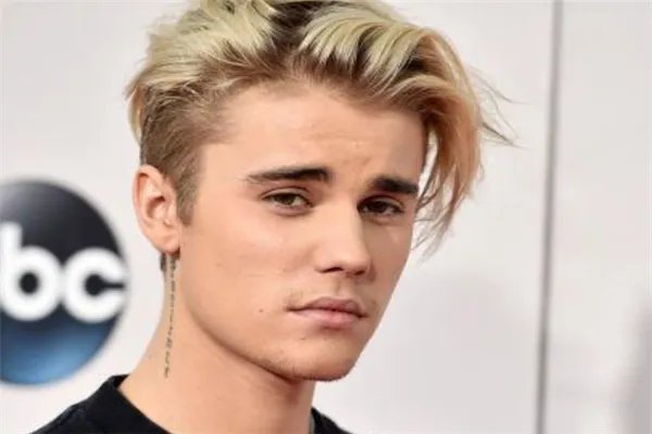 贾斯汀比伯歌曲排行榜:《Holy》上榜,第五传唱度最高