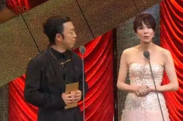 郑裕玲为什么刁难黄渤？