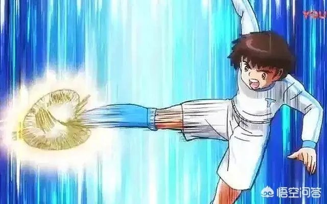 在日本漫画《足球小将》中,大空翼有哪些成名必杀技?