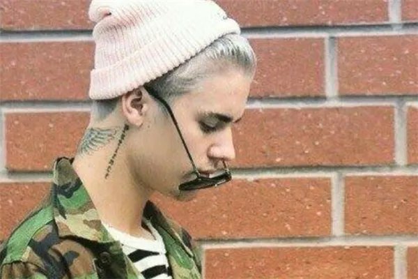 贾斯汀比伯歌曲排行榜:《Holy》上榜,第五传唱度最高