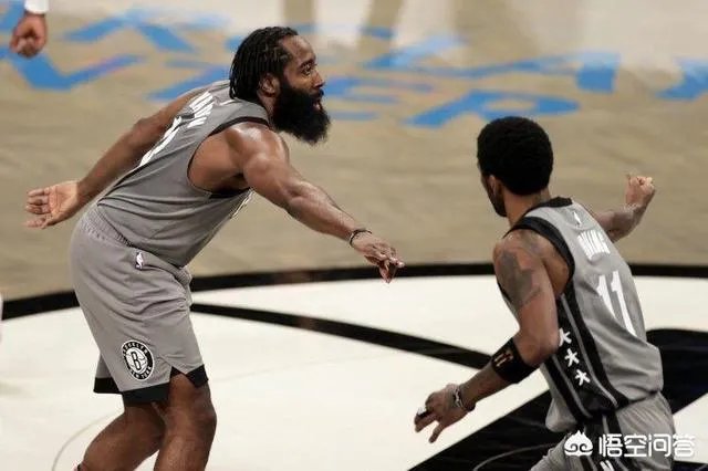 对阵快船,关键一防造成伦纳德进攻犯规,哈登假摔了吗?