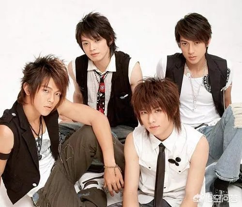 飞轮海车祸现场原因