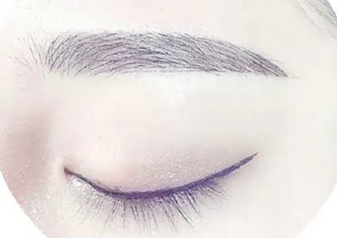 专业纹眉要肿多久