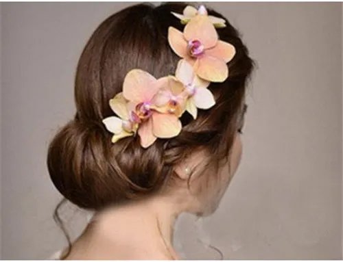 韩式新娘头怎么扎好看 2017韩式新娘发型推荐