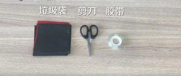 怎样用环保袋做衣服裙子图