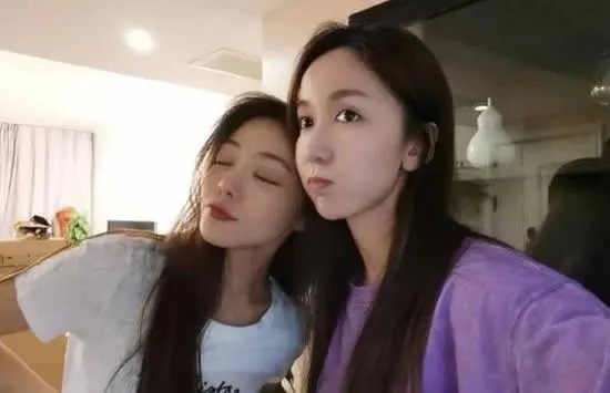 爱情公寓胡一菲扮演者是谁 扮演者娄艺潇资料及近况介绍