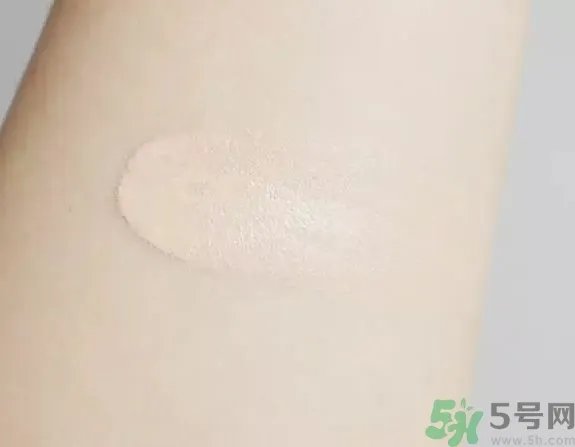 圣罗兰气垫怎么样?圣罗兰气垫bb好用吗?