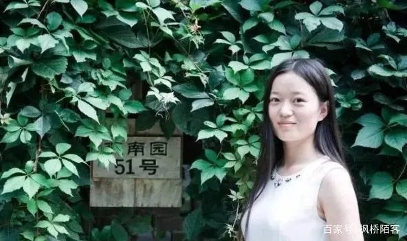 曾因《诗词大会》走红的北大学生陈更,为何6年了依然没有毕业?