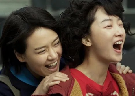 不少人说马思纯能红是周冬雨带动的,真的是这样的吗?