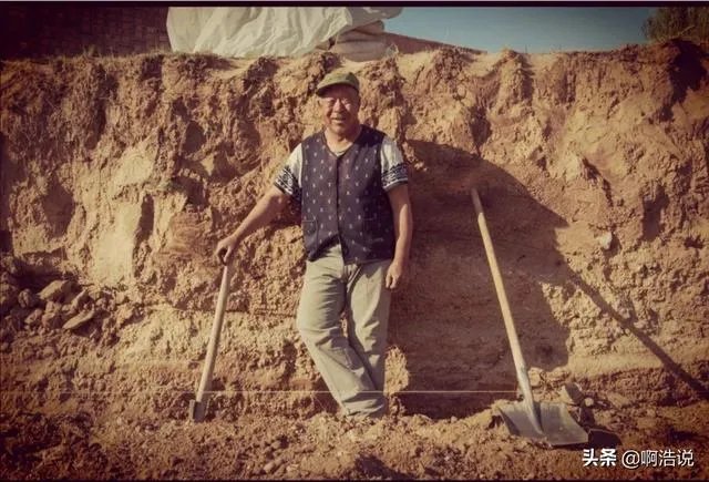 农村老人六十多岁了还在工地上打工正常吗？