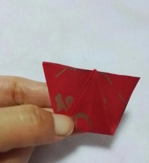 太阳花的折法,花朵的折法