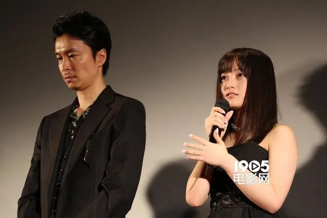 水手服与机关枪的介绍