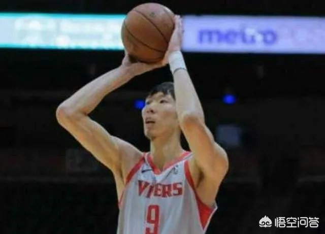 周琦在NBA季后赛进入轮转，周琦这是要崛起了吗？